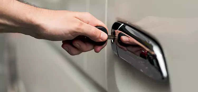 Why Choose Our Auto Locksmith Team in Freeport, NY?